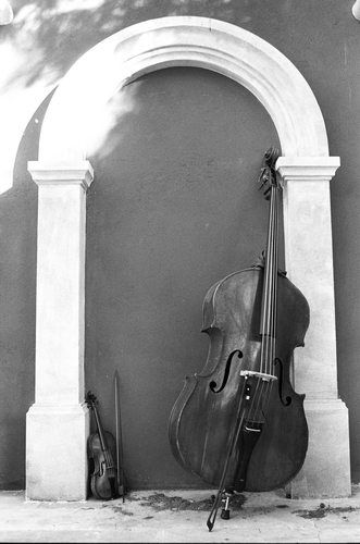 bass_and_violin.jpg